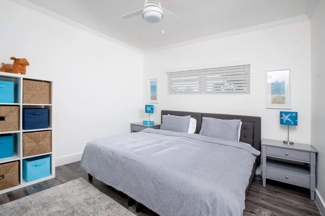 Apartment Beach Living At Plantation Village Blgs George Town